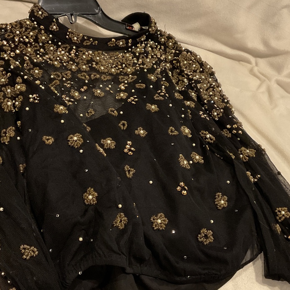 FARM Rio Embroidered tulle bubble top - Picture 7 of 7